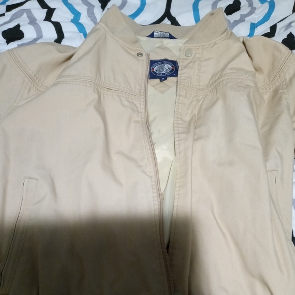Knight's Bridge Medium Beige Jacket - Picture 6 of 6